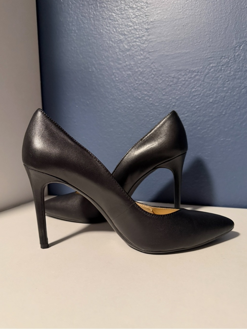Jessica Simpson Black Pointy Heels Size 8 4” Heel - Picture 4 of 7